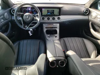 2021 Mercedes-Benz E-Class E 450 with VIN W1KZF5KB7MA947527, listed as a Copart auction lot 89355955 with 31,386 mi miles and Salvage Title. Bid and sale history available at carsss.com. Image 8.