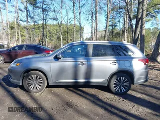 2020 Mitsubishi Outlander ES with VIN JA4AZ3A31LZ041204, listed as a IAAI auction lot 41265645 with 98,372 mi miles and . Bid and sale history available at DreamBid. Image 15.