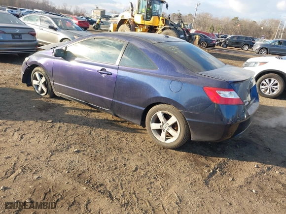 2008 Honda Civic Cpe EX-L with VIN 2HGFG12908H505374, listed as a IAAI auction lot 41332836 with 174,313 mi miles. Bid and sale history available at carsss.com. Image 3.