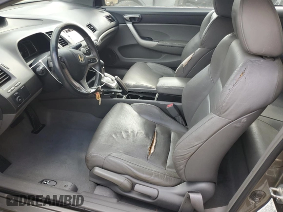 2008 Honda Civic EX-L z VIN 2HGFG12908H503608, wystawiony jako Copart lot #51803425 z przebiegiem 299 168 mil mil oraz Szkoda całkowita • Salvage title. Historia ofert i sprzedaży dostępna na DreamBid. Obrazek 7.