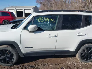 2017 Jeep Renegade Latitude with VIN ZACCJABB5HPG25546, listed as a IAAI auction lot 41541445 with 66,322 mi miles and . Bid and sale history available at DreamBid. Image 14.
