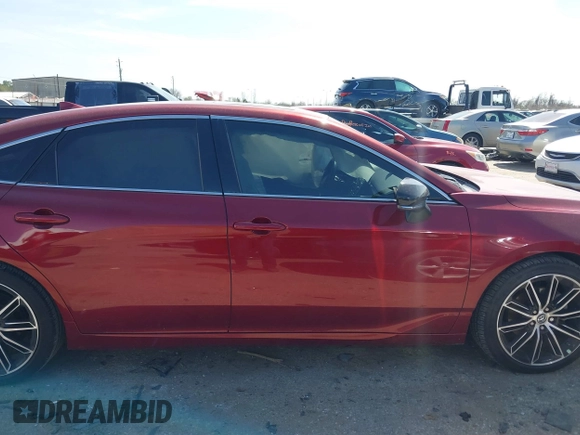 2019 Toyota Avalon XLE with VIN 4T1BZ1FB1KU010539, listed as a IAAI auction lot 41742985 with 58,988 mi miles. Bid and sale history available at carsss.com. Image 12.