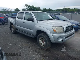 2007 Toyota Tacoma PreRunner z VIN 5TEJU62N27Z336098, wystawiony jako IAAI lot #42786869 z przebiegiem 321 912 mil mil oraz . Historia ofert i sprzedaży dostępna na DreamBid. Obrazek 1.