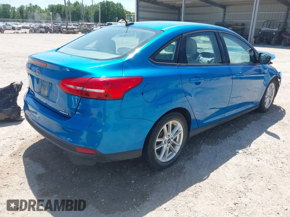 2016 Ford Focus SE with VIN 1FADP3F26GL350240, listed as a IAAI auction lot 41997300 with 84,871 mi miles. Bid and sale history available at carsss.com. Image 4.
