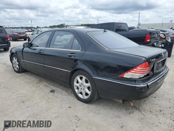 2006 Mercedes-Benz S 430 with VIN WDBNG83J96A475720, listed as a Copart auction lot 73059034 with 131,070 mi miles and Salvage Title. Bid and sale history available at carsss.com. Image 2.