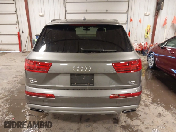 2017 Audi Q7 Premium Plus with VIN WA1LAAF71HD056659, listed as a IAAI auction lot 41729649 with 105,685 mi miles. Bid and sale history available at carsss.com. Image 16.