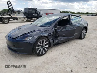 2025 Tesla Model 3 Long Range z VIN 5YJ3E1EA2SF995505, wystawiony jako Copart lot #56682745 z przebiegiem 783 mil mil oraz Szkoda całkowita • Salvage title. Historia ofert i sprzedaży dostępna na DreamBid. Obrazek 1.