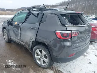 2017 Jeep Compass Latitude with VIN 3C4NJDBB1HT656327, listed as a IAAI auction lot 41629400 with 116,554 mi miles. Bid and sale history available at carsss.com. Image 3.