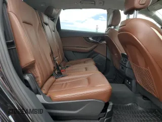 2019 Audi Q7 Premium Plus z VIN WA1LAAF75KD007438, wystawiony jako Copart lot #57358745 z przebiegiem 45 324 mil mil oraz Szkody całkowita. Historia ofert i sprzedaży dostępna na DreamBid. Obrazek 11.