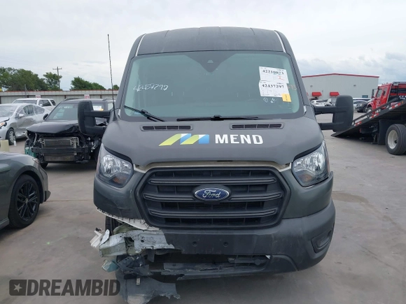 2020 Ford Transit Cargo z VIN 1FTBR1C82LKB46155, wystawiony jako IAAI lot #42437297 z przebiegiem 75 040 mil mil oraz . Historia ofert i sprzedaży dostępna na DreamBid. Obrazek 6.