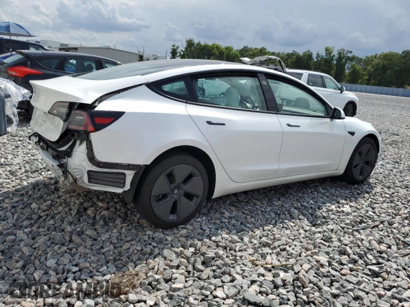 2023 Tesla Model 3 z VIN 5YJ3E1EA5PF544141, wystawiony jako Copart lot #56000435 z przebiegiem Nie podano mil oraz Szkoda całkowita • Salvage title. Historia ofert i sprzedaży dostępna na DreamBid. Obrazek 3.