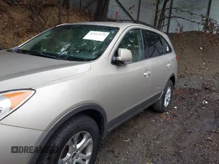 2008 Hyundai Veracruz GLS z VIN KM8NU13CX8U034422, wystawiony jako IAAI lot #42327575 z przebiegiem 162 310 mil mil oraz . Historia ofert i sprzedaży dostępna na DreamBid. Obrazek 17.