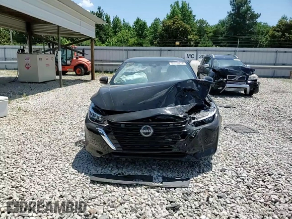 2024 Nissan Sentra S with VIN 3N1AB8BV9RY357625, listed as a Copart auction lot 59694214 with 370 mi miles and Salvage Title. Bid and sale history available at carsss.com. Image 11.