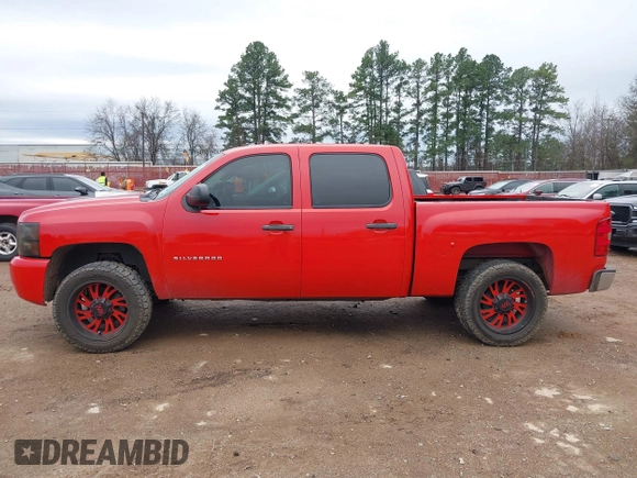 2011 Chevrolet Silverado 1500 with VIN 3GCPCPEA3BG174921, listed as a IAAI auction lot 41714566 with 180,806 mi miles and . Bid and sale history available at DreamBid. Image 14.