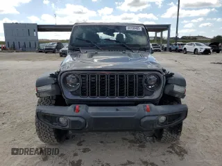 2024 Jeep Wrangler Rubicon z VIN 1C4PJXFG6RW261748, wystawiony jako Copart lot #44166485 z przebiegiem 7 911 mil mil oraz Szkoda całkowita • Salvage title. Historia ofert i sprzedaży dostępna na DreamBid. Obrazek 5.