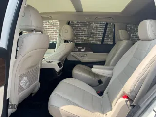 2021 Mercedes-Benz GLS 450 z VIN 4JGFF5KE8MA403332, wystawiony jako Copart lot #59946805 z przebiegiem 122 961 mil mil oraz Czysty tytuł • Clean title. Historia ofert i sprzedaży dostępna na DreamBid. Obrazek 5.