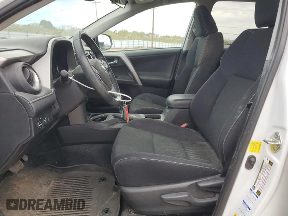 2018 Toyota RAV4 XLE with VIN 2T3RFREV2JW733050, listed as a Copart auction lot 53114585 with Not Provided miles and Salvage Title. Bid and sale history available at DreamBid. Image 7.