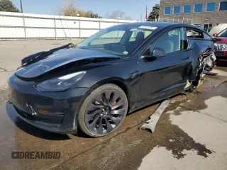 2023 Tesla Model 3 Performance z VIN 5YJ3E1EC4PF426793, wystawiony jako Copart lot #51491885 z przebiegiem 45 945 mil mil oraz Szkoda całkowita • Salvage title. Historia ofert i sprzedaży dostępna na DreamBid. Obrazek 1.