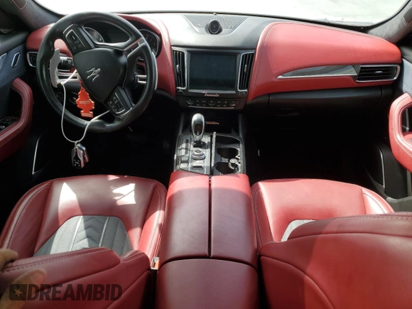 2018 Maserati Levante S with VIN ZN661YUL2JX302178, listed as a Copart auction lot 71066354 with 30,586 mi miles and Clean Title. Bid and sale history available at carsss.com. Image 8.