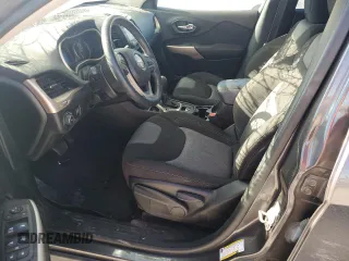 2018 Jeep Cherokee Latitude with VIN 1C4PJLCB2JD556444, listed as a Copart auction lot 75304464 with 75,201 mi miles and Salvage title. Bid and sale history available at DreamBid. Image 7.