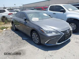 2022 Lexus ES 300h with VIN 58ACA1C15NU015490, listed as a IAAI auction lot 42261811 with 34,890 mi miles and . Bid and sale history available at DreamBid. Image 1.