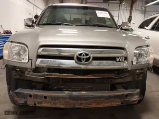 2005 Toyota Tundra SR5 with VIN 5TBBT44155S459077, listed as a IAAI auction lot 41622265 with 210,746 mi miles. Bid and sale history available at carsss.com. Image 6.
