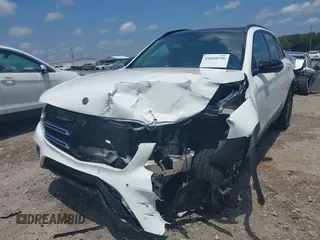 2019 Mercedes-Benz GLC 300 with VIN WDC0G4JBXK1000310, listed as a IAAI auction lot 42668396 with 22,459 mi miles and . Bid and sale history available at DreamBid. Image 6.
