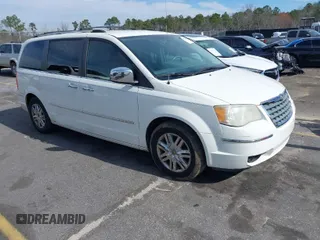 2010 Chrysler Town & Country Limited with VIN 2A4RR6DX7AR124114, listed as a IAAI auction lot 41595803 with 183,684 mi miles. Bid and sale history available at carsss.com. Image 1.