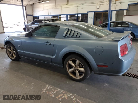 2006 Ford Mustang GT Deluxe with VIN 1ZVFT82H465170230, listed as a Copart auction lot 62721065 with 41,977 mi miles and Salvage title. Bid and sale history available at DreamBid. Image 2.