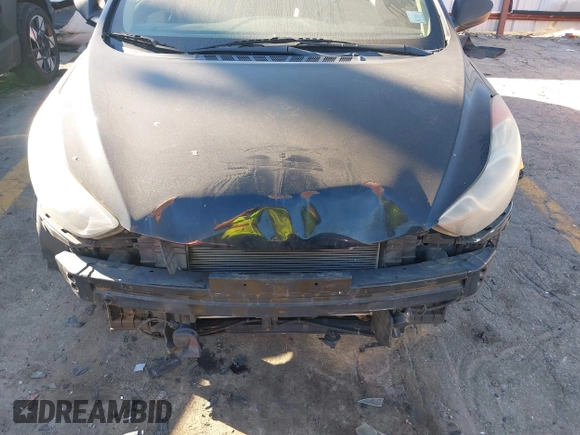 2013 Hyundai Elantra Limited z VIN 5NPDH4AE8DH308358, wystawiony jako IAAI lot #41655206 z przebiegiem Nie podano mil oraz . Historia ofert i sprzedaży dostępna na DreamBid. Obrazek 6.