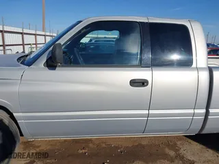 1998 Dodge Ram 1500 with VIN 3B7HC13Y2WG160581, listed as a IAAI auction lot 41564637 with 266,478 mi miles. Bid and sale history available at carsss.com. Image 14.