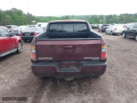 2008 Honda Ridgeline RTL with VIN 2HJYK16578H532810, listed as a IAAI auction lot 41948020 with 307,907 mi miles. Bid and sale history available at carsss.com. Image 16.
