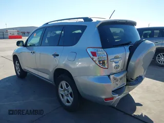 2010 Toyota RAV4 z VIN 2T3ZF4DVXAW038075, wystawiony jako IAAI lot #40422528 z przebiegiem 186 150 mil mil oraz . Historia ofert i sprzedaży dostępna na DreamBid. Obrazek 3.