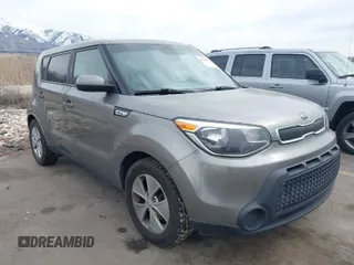 2016 Kia Soul with VIN KNDJN2A20G7387619, listed as a IAAI auction lot 41901785 with 142,114 mi miles. Bid and sale history available at carsss.com. Image 1.