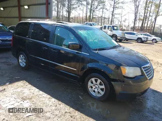 2010 Chrysler Town & Country Touring with VIN 2A4RR5DX0AR320261, listed as a IAAI auction lot 41816276 with 260,000 mi miles. Bid and sale history available at carsss.com. Image 1.
