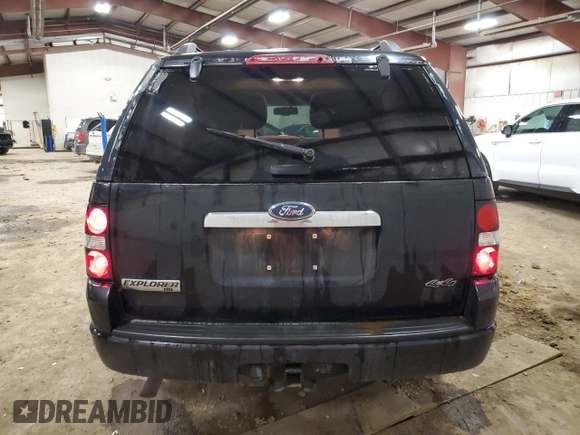 2008 Ford Explorer XLT with VIN 1FMEU73E28UA33544, listed as a Copart auction lot 52620395 with 180,394 mi miles and Clean Title. Bid and sale history available at carsss.com. Image 6.