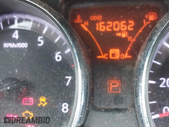 2014 Nissan Note SV z VIN 3N1CE2CPXEL394560, wystawiony jako IAAI lot #42318947 z przebiegiem 162 062 mil mil oraz . Historia ofert i sprzedaży dostępna na DreamBid. Obrazek 7.