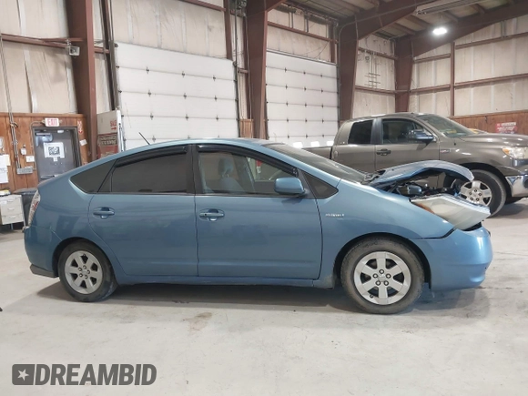 2007 Toyota Prius with VIN JTDKB20U377692354, listed as a IAAI auction lot 42055104 with 299,000 mi miles. Bid and sale history available at carsss.com. Image 13.