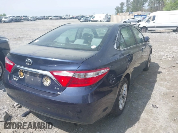 2017 Toyota Camry XLE with VIN 4T1BF1FK8HU715100, listed as a IAAI auction lot 41910692 with 113,438 mi miles. Bid and sale history available at carsss.com. Image 4.