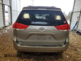 2011 Toyota Sienna LE AAS с VIN 5TDKK3DC1BS047417, выставлен на аукционе Copart как лот 44883125 с пробегом 265 158 миль миль и Списание • Salvage title. История ставок и продаж доступна на DreamBid. Изображение 6.