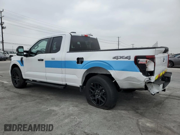 2024 Ford F-150 z VIN 1FTFX2L52RKF00574, wystawiony jako Copart lot #50767795 z przebiegiem 920 mil mil oraz Szkoda całkowita • Salvage title. Historia ofert i sprzedaży dostępna na DreamBid. Obrazek 2.