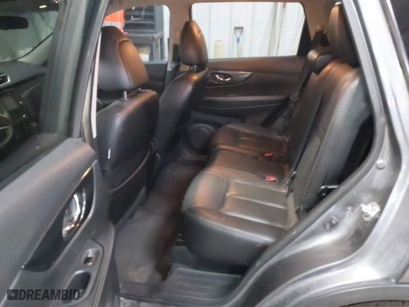 2016 Nissan Rogue SL with VIN 5N1AT2MT4GC850004, listed as a IAAI auction lot 41652721 with 200,650 mi miles. Bid and sale history available at carsss.com. Image 8.
