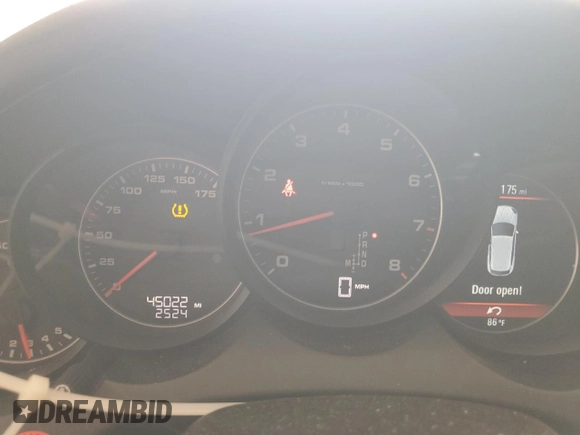 2014 Porsche Cayenne with VIN WP1AA2A29ELA96180, listed as a Copart auction lot 62715425 with 45,022 mi miles and Salvage title. Bid and sale history available at DreamBid. Image 9.