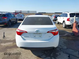 2015 Toyota Corolla L z VIN 2T1BURHE3FC392777, wystawiony jako IAAI lot #42024458 z przebiegiem 99 051 mil mil oraz . Historia ofert i sprzedaży dostępna na DreamBid. Obrazek 16.