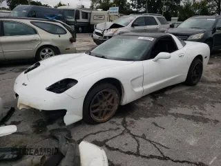 1997 Chevrolet Corvette with VIN 1G1YY22G8V5103946, listed as a Copart auction lot 71302254 with 0 mi miles and Salvage Title. Bid and sale history available at carsss.com. Image 1.