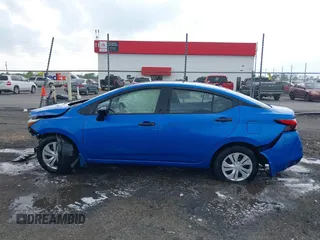 2024 Nissan Versa S z VIN 3N1CN8DV2RL813958, wystawiony jako IAAI lot #41967361 z przebiegiem 37 525 mil mil oraz . Historia ofert i sprzedaży dostępna na DreamBid. Obrazek 14.