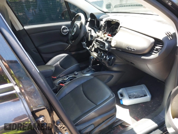 2017 FIAT 500X Trekking with VIN ZFBCFYCB5HP524404, listed as a IAAI auction lot 42542231 with 86,093 mi miles and . Bid and sale history available at DreamBid. Image 5.