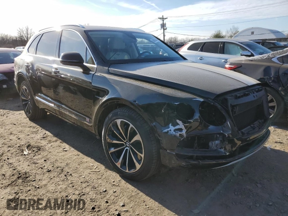 2018 Bentley Bentayga Signature z VIN SJAAC2ZV5JC017769, wystawiony jako Copart lot #80888443 z przebiegiem 24 775 mil mil oraz . Historia ofert i sprzedaży dostępna na DreamBid. Obrazek 4.