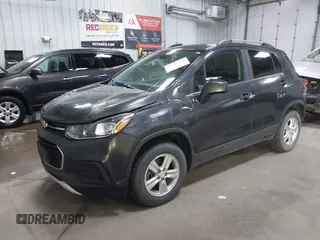 2017 Chevrolet Trax LT z VIN 3GNCJPSB4HL225450, wystawiony jako IAAI lot #42251420 z przebiegiem 54 199 mil mil oraz . Historia ofert i sprzedaży dostępna na DreamBid. Obrazek 19.