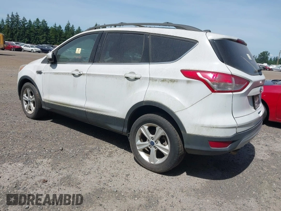 2014 Ford Escape SE z VIN 1FMCU9GX0EUC02583, wystawiony jako IAAI lot #42197013 z przebiegiem Nie podano mil oraz . Historia ofert i sprzedaży dostępna na DreamBid. Obrazek 3.